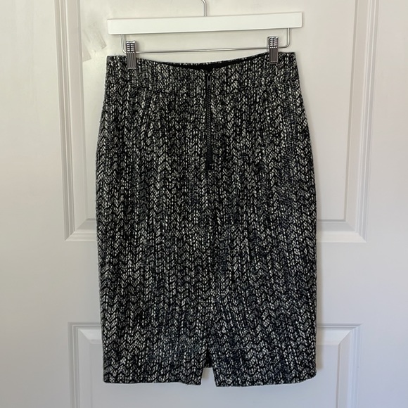 J. Crew Tweed Pencil Skirt 4 - Picture 3 of 6